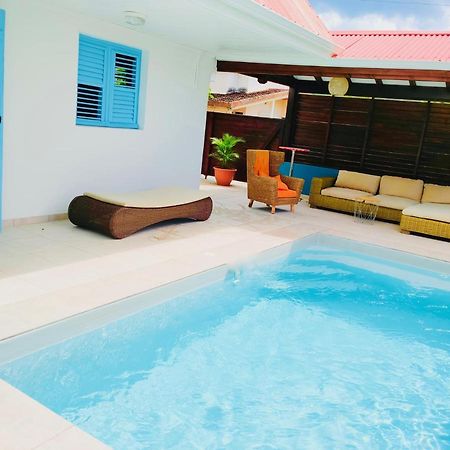 Location Maison Bleue Avec Piscine Privative Au Carbet Martinique Le Carbet Eksteriør bilde
